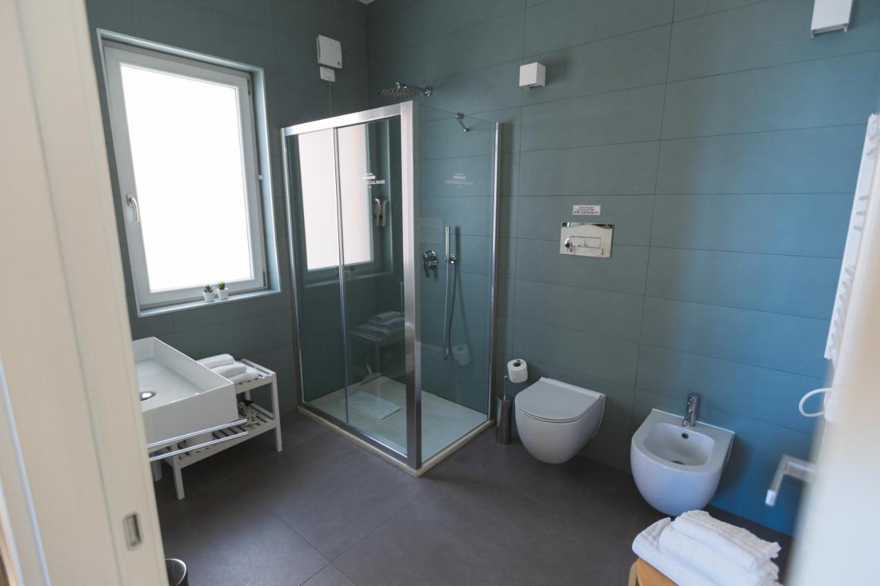 B&B A Due Passi Dal Mare Gela Buitenkant foto